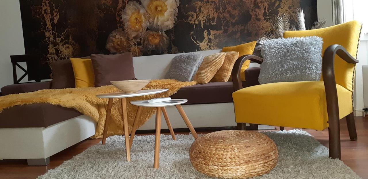 Hédi apartman Miskolc Esterno foto