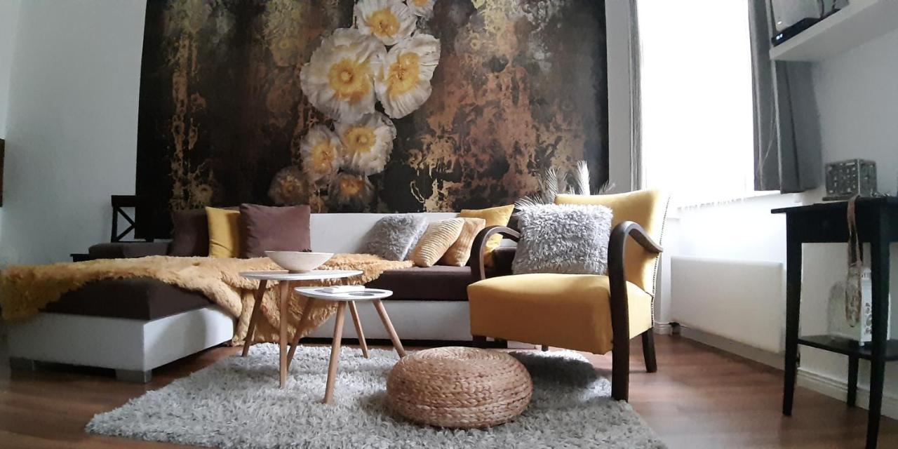 Hédi apartman Miskolc Esterno foto